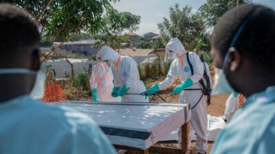 Kongo Demokratik Cumhuriyeti'nde devam eden Ebola salgını, vaka sayısının 1926’ya