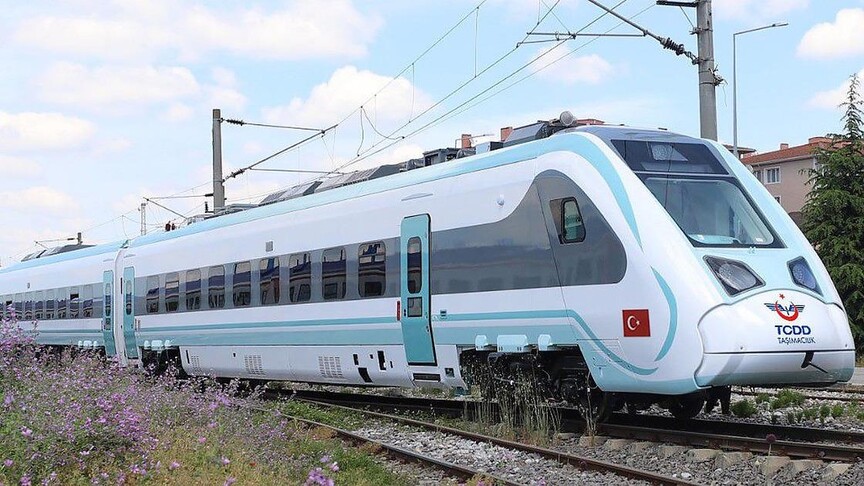 22 Temmuz'dan itibaren Uzunköprü-Halkalı hattında hizmet vermeye başlayacak olan milli