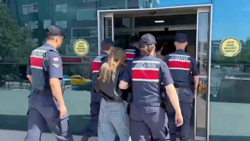 İçişleri Bakanlığı'nın gerçekleştirdiği kapsamlı operasyonlar sonucunda, dolandırıcılık ve yasa dışı
