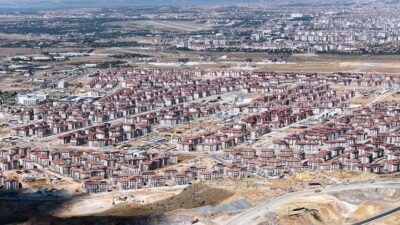 Bakan Kurum, sosyal konut projelerinin Türkiye'nin dört bir yanındaki vatandaşlara