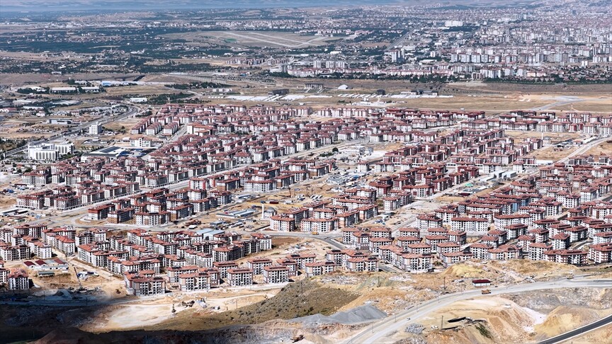 Bakan Kurum, sosyal konut projeleri sayesinde milyonlarca insanın hayallerine ulaşmasına