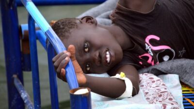Sudan Sağlık Bakanlığı, savaşın yarattığı insani kriz ortamında dört eyalette