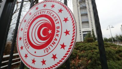 Engelli vatandaşlar için özel araç ithalatında randevu sistemi başlıyor.