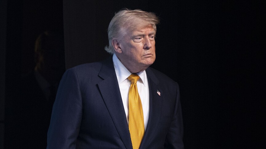 ABD Başkanı Trump, İran'a yönelik saldırıları durdurma talimatı verdiği iddialarını