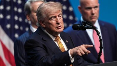ABD Başkanı Donald Trump, İran'a yönelik yeni bir askeri operasyonun
