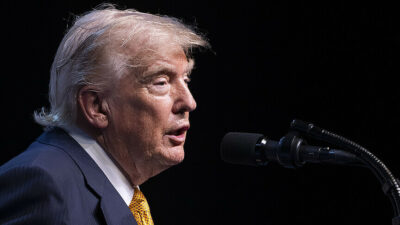 ABD Başkanı Donald Trump, İran'a yönelik saldırıların süreceğini açıklayarak, önümüzdeki