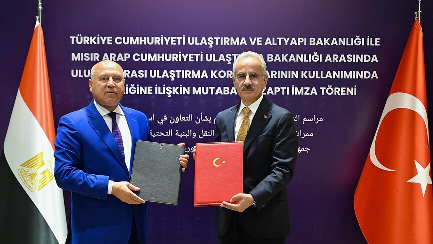 Türkiye ve Mısır, ulaştırma alanında önemli bir işbirliğine imza attı.