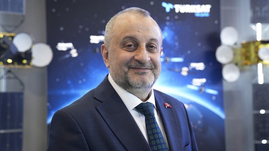 Ahmet Hamdi Atalay, Ulaştırma ve Altyapı Bakan Yardımcılığı görevine atanarak,