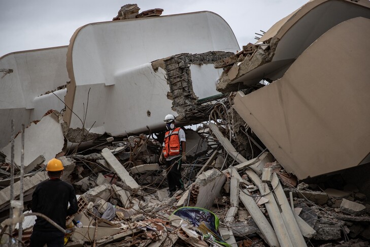 Venezuela'da 24 Haziran'da meydana gelen iki büyük deprem, ülkenin derin
