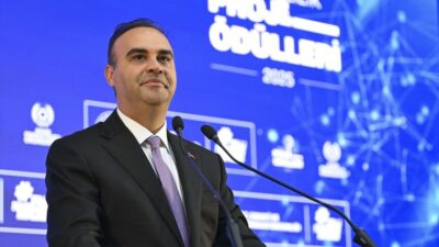 Bakan Kacır, 'Verimlilik Proje Ödülleri' ile verimliliği artıran projelerin önemine