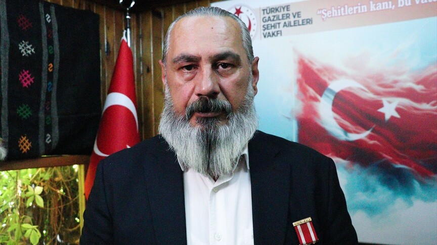 Darbe girişiminde yaralanan gazimiz Durak Deniz, cesaret dolu sözleriyle dikkat