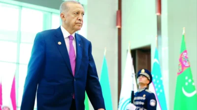 Cumhurbaşkanı Erdoğan, 30 Ağustos Zaferi'nin Türk milletinin kararlılığını simgelediğini belirterek,