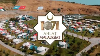Ahlat'ta düzenlenen Malazgirt Zaferi kutlamaları, helikopter gösterileri ve çeşitli etkinliklerle