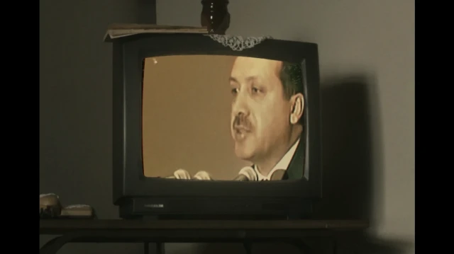 AK Parti, 25. kuruluş yıl dönümünü kutlayarak yeni bir video