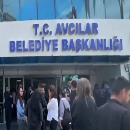 Avcılar Belediyesi'nde gerçekleştirilen ihaleye fesat karıştırma soruşturması, birçok kişinin gözaltına