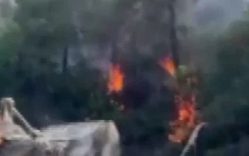 Bilecik'te çıkan orman yangını, hızla yayılarak tehlike oluşturdu. Ekipler, alevleri
