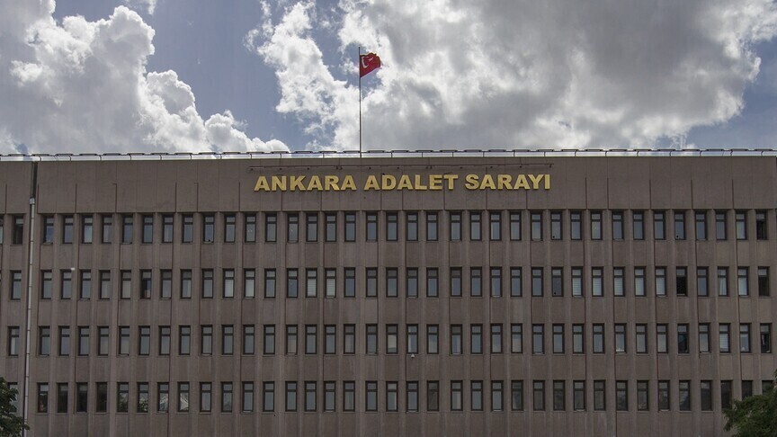 Çıkar amaçlı suç örgütlerine yönelik gerçekleştirilen operasyonda 54 kişi gözaltına