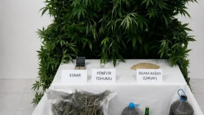 Çanakkale'de gerçekleştirilen uyuşturucu operasyonu, bölgedeki suç örgütlerine karşı önemli bir