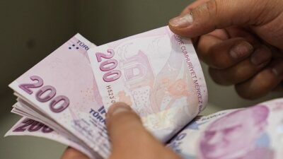 Emekliler için önemli bir tarih yaklaşırken, maaş farklarının hesaplara geçeceği