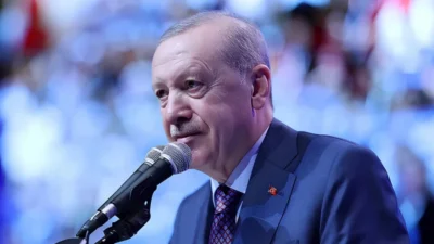 Cumhurbaşkanı Erdoğan, Malazgirt'teki anma programında Türkiye'nin geleceği ve terörle mücadele