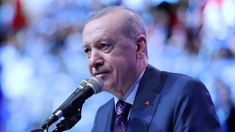 Cumhurbaşkanı Erdoğan, Malazgirt'teki anma programında Türkiye'nin geleceği ve terörle mücadele