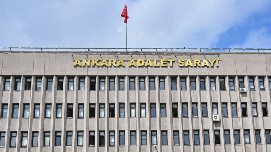 Alihan Kuriş operasyonu çerçevesinde, eski Bakan Şahin'in araçları şüpheli faaliyetler