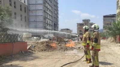 Doğalgaz borusunda yaşanan sızıntı, Hatay'da paniğe neden oldu fakat itfaiye