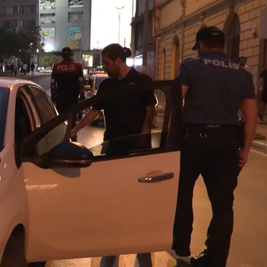 İstanbul'da gerçekleştirilen geniş kapsamlı 'Huzur İstanbul' uygulaması, birçok suçlu ve