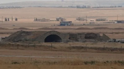 İsrail'in İdlib'deki Ebu Zuhur Hava Üssü'ne yönelik saldırıları, 11 ülkeden
