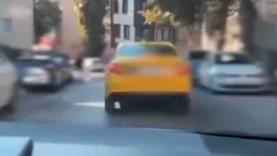 Ataşehir'de gerçekleştirilen uyuşturucu operasyonunda bir taksi ile taşınan suç unsurları