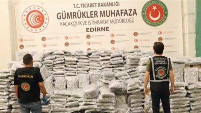 Kapıkule Gümrük Kapısı'nda yapılan x-ray taraması sonucu 810 kilogram esrar