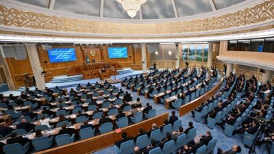 Kazakistan'da tek meclisli Kurultay'ın ilk oturumu gerçekleştirildi. Cumhurbaşkanı Tokayev, bu
