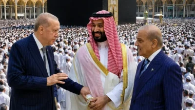 Mekke'de imzalanan Üçlü Savunma Anlaşması'nın ardından Kabe'de okunan hutbe, kardeşlik
