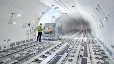 Ticaret Bakanlığı'nın hayata geçireceği yeni düzenleme ile mikro ihracat kargolarının