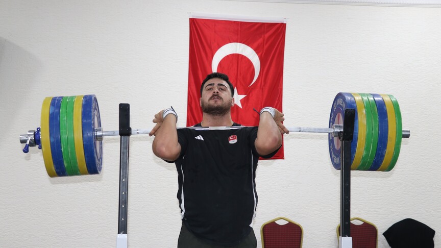 Erkek Halter Milli Takımı, Sakarya'da gerçekleştirdiği yoğun antrenmanlarla Akdeniz Oyunları