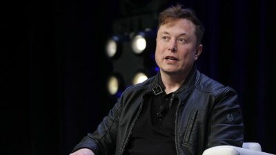 Elon Musk, Fransız siyasetçi Marine Tondelier'nin X platformunun kapatılmasını istemesine