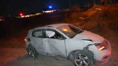 Nevşehir'de lastiği patlayan otomobil takla attı, sürücü ve yolcu hastaneye
