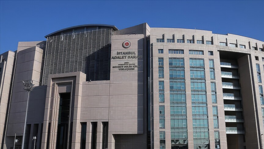 Erçevik, suç örgütü iddialarını reddederek, ifadesinin baskı altında olmadığını vurguladı.