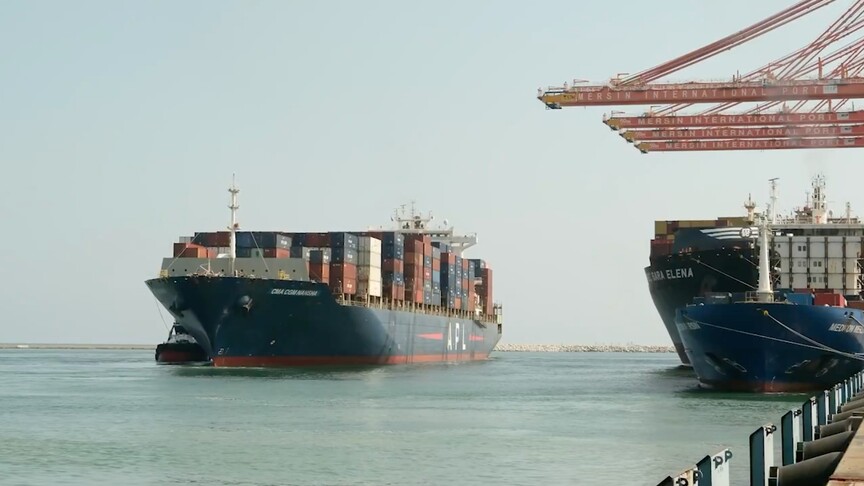 Türkiye, Lübnan'da yaşanan insani kriz nedeniyle 15,6 ton tıbbi yardım