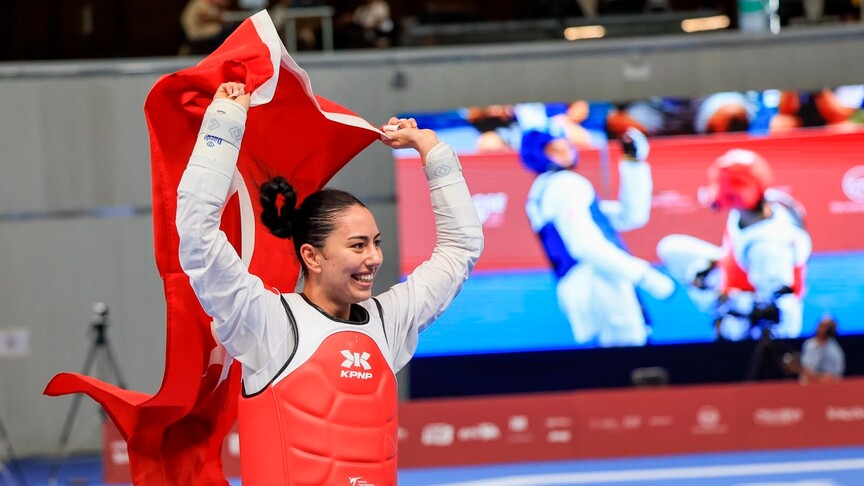 Taranto 2026'da Türk güreşçiler altın, gümüş ve bronz madalyalar kazandı.