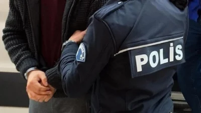 İstanbul'da düzenlenen operasyonda 11,5 ton uyuşturucu üretilebilecek ham madde ele