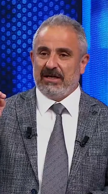 Yeni Parti'de il ve ilçe başkanlıklarında değişikliklerin olacağı belirtildi. İmamoğlu'nun
