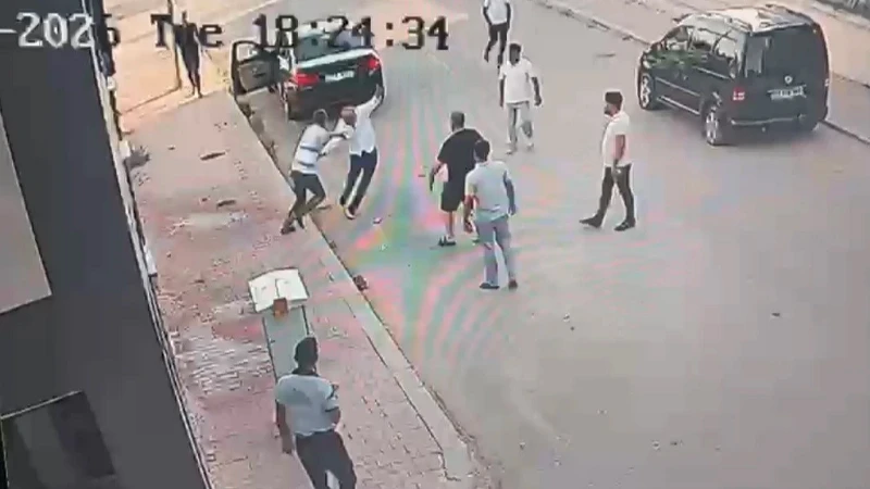 Yeni Parti Gaziantep Milletvekili Melih Meriç, partili Ahmet Keleş'in bıçaklı