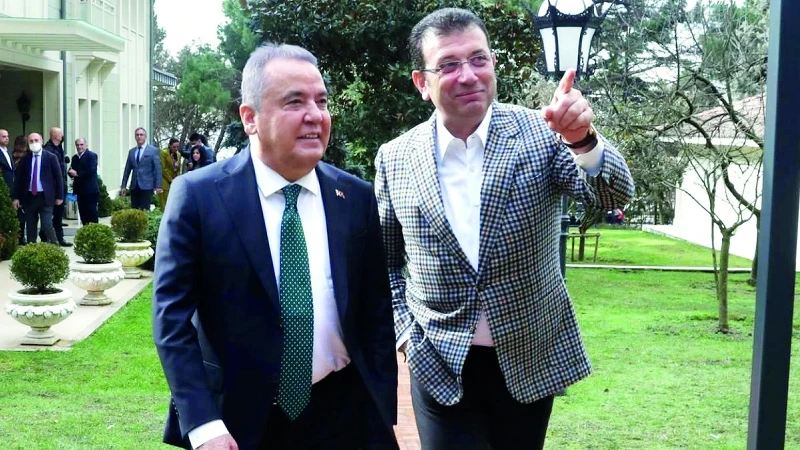 Antalya Büyükşehir Belediye Başkanı Muhittin Böcek'in İmamoğlu'na yönelik para iddiaları