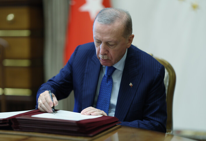 Cumhurbaşkanı Erdoğan başkanlığında gerçekleştirilecek toplantıda kritik kararlar alınacak.
