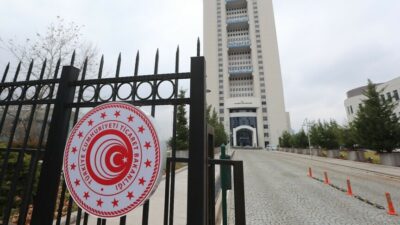 Ağustos ayında dış ticaret açığı yüzde 22,3 artarak 5,24 milyar