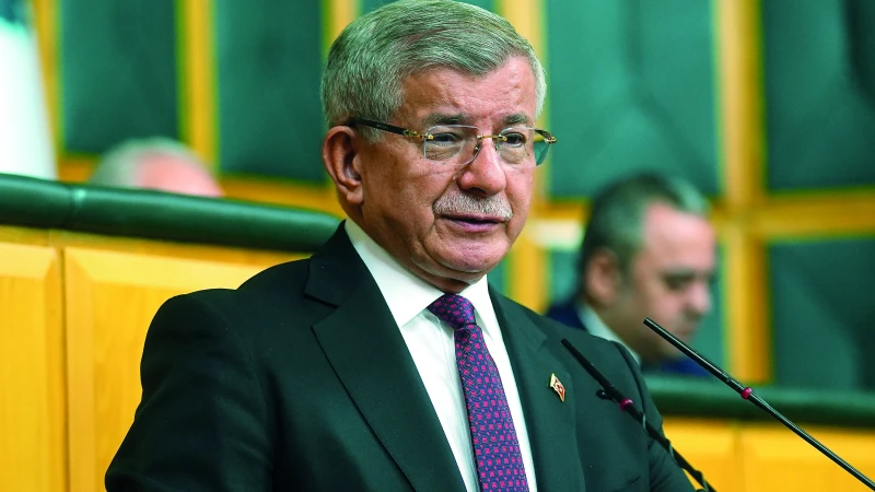 Cumhurbaşkanına hakaret içerdiği iddia edilen paylaşımlar nedeniyle eski Başbakan Ahmet
