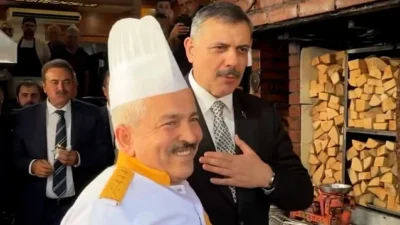 İçişleri Bakanı Mustafa Çiftçi, Amasya'da esnafı ziyaret ederek şehirlerin huzurunun