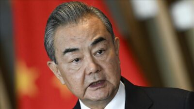 Çin Dışişleri Bakanı Vang, Japonya'nın tarihsel hatalarından ders almadıkça geleceği