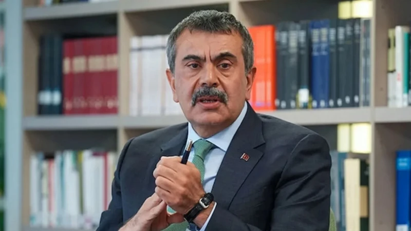 Milli Eğitim Bakanı Yusuf Tekin, sosyal medya ve oyun sitelerindeki